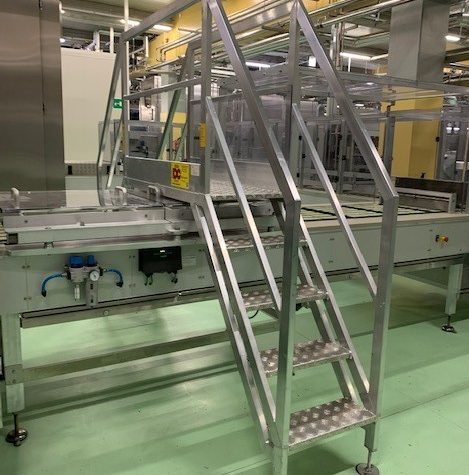 scala a ponte per scavalcamento linee di produzione
